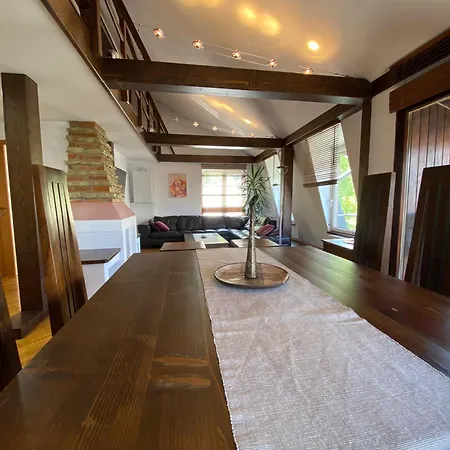 Apartment Penthouse Pensiunea Casa Bono Brasov